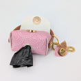 Bild in Galerie-Betrachter laden, „Poki Rose Kotbeuteltasche aus BioThane & Kunstleder mit Rosé-Design, Magnetverschluss, Karabiner & Tütenöffnung, inkl. 1 Rolle Hundekotbeutel – LucyLuDesign“