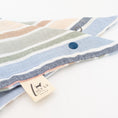Bild in Galerie-Betrachter laden, Musselin-Bandana Stripes mit unterschiedlich breiten Streifen in Blau, Grün, Beige und Weiß von LucyLu Design®