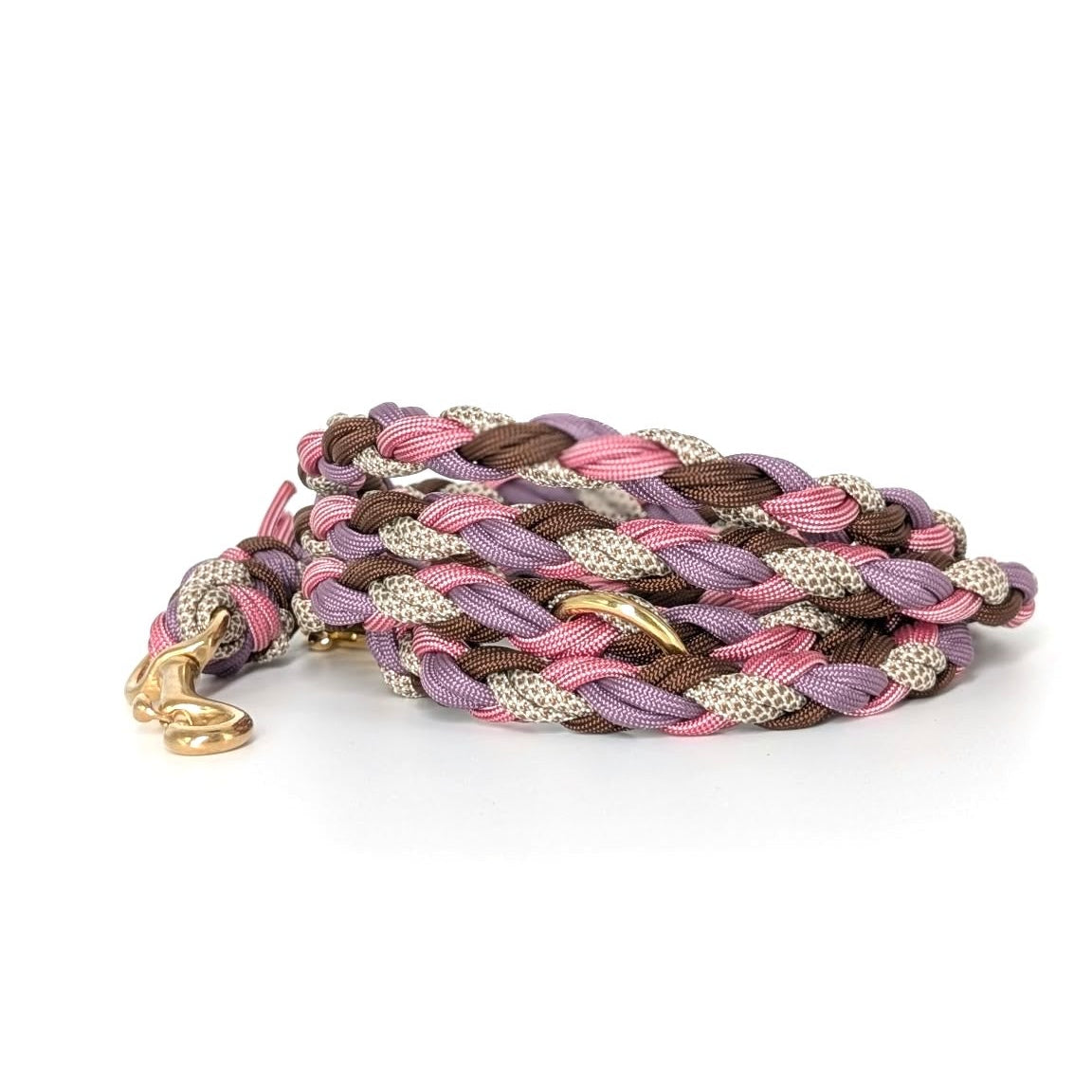 Calma Velvet Hundeleine aus geflochtenem Paracord in harmonischen Lilatönen mit optionalem Kurzführer aus BioThane® oder Leder.