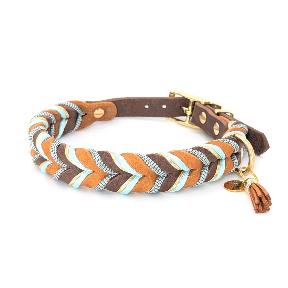 Leder Hundehalsband Cody in warmen Braun- und Cognactönen mit hellblauen Details – handgemacht von LucyLu Design®