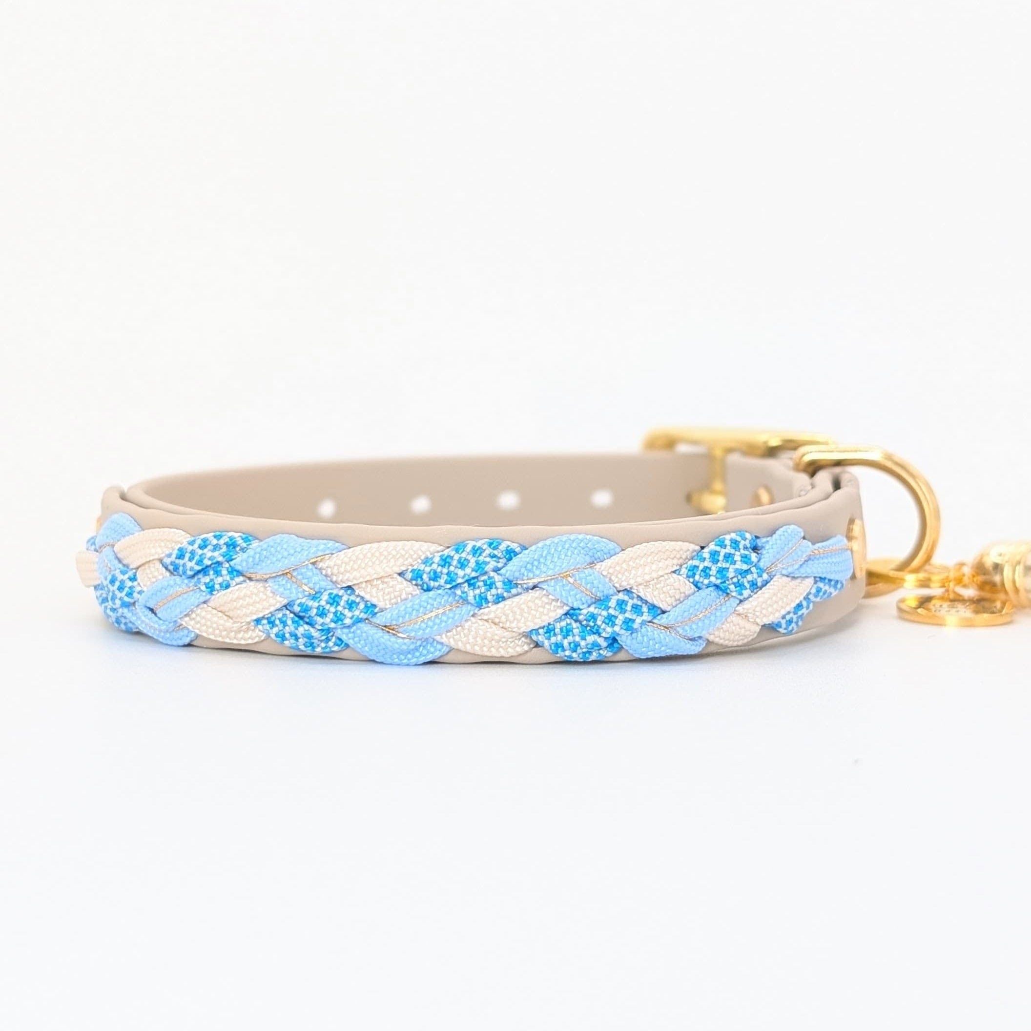 Calma Milow Hundehalsband aus geflochtenem Paracord in Blautönen, Creme und Taupe, handgemacht und passend zur Calma Leine Milow