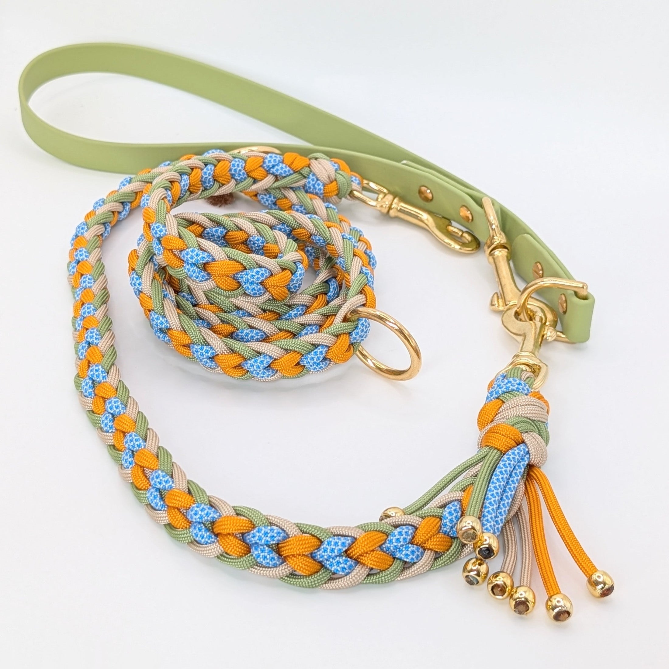 Paracord Hundeleine, geflochtene Hundeleine, Hundeleine mit Kurzführer, verstellbare Hundeleine, handgemachte Hundeleine, Calma Kollektion