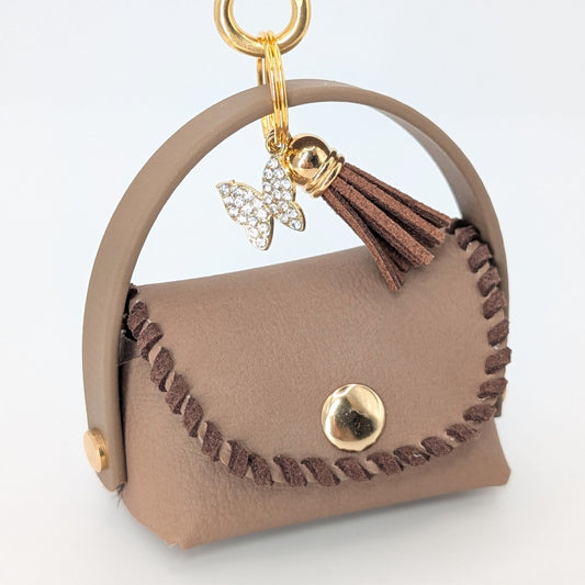 Kotbeutelspender Poki Nougat mit Dark Brown Akzenten