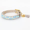 Bild in Galerie-Betrachter laden, Geflochtenes Hundehalsband Calma Blue Water in klarem Blau mit BioThane-Element
