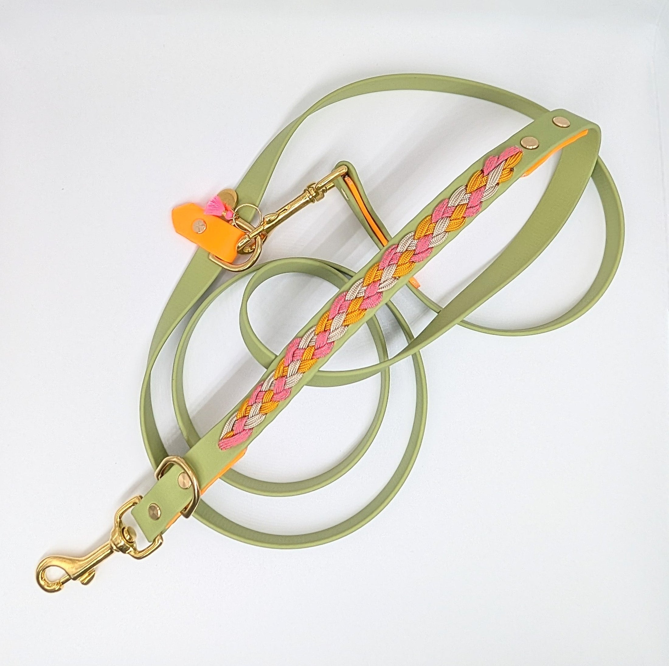 Paracord Hundeleine, geflochtene Hundeleine, Hundeleine mit Kurzführer, verstellbare Hundeleine, handgemachte Hundeleine, Calma Kollektion