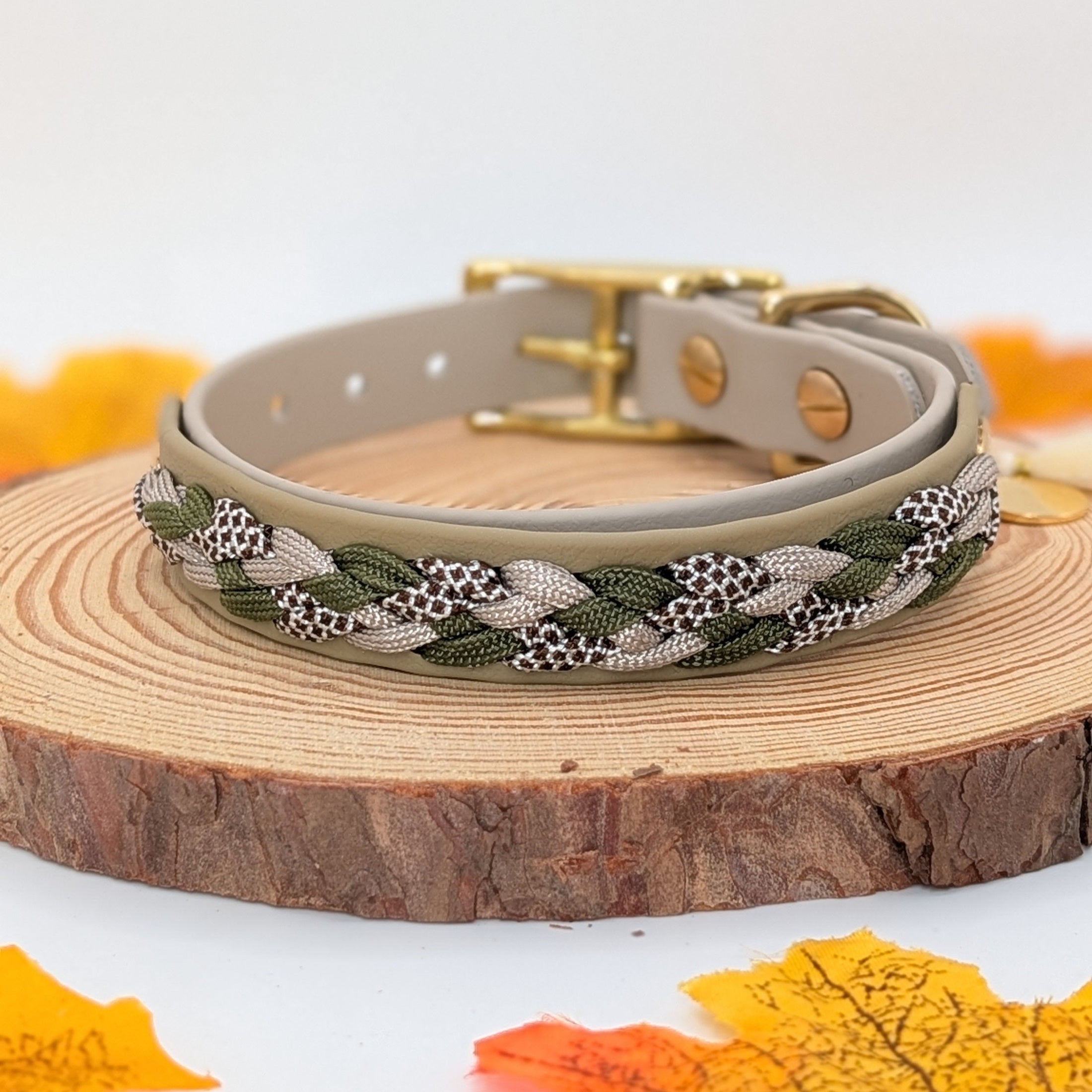 Calma Muddy Forest – geflochtenes Hundehalsband, Autumn Leaf Kollektion