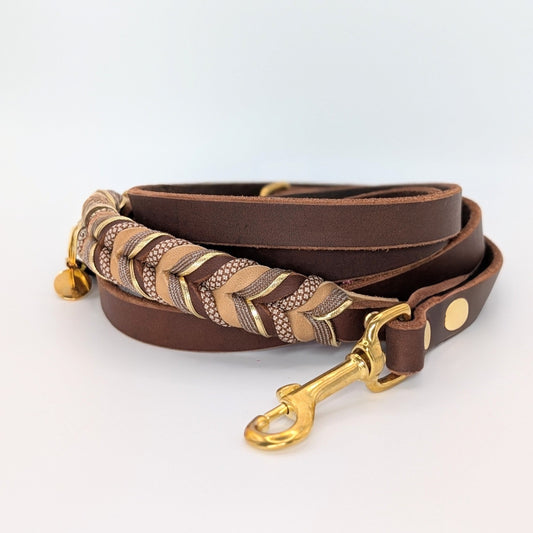 Lederleine Nougat aus Leder & Paracord – handgemacht von LucyLu Design®