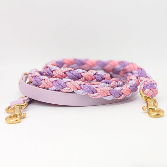 Calma Blush Hundeleine aus geflochtenem Paracord in Lila und Rosa, handgemacht
