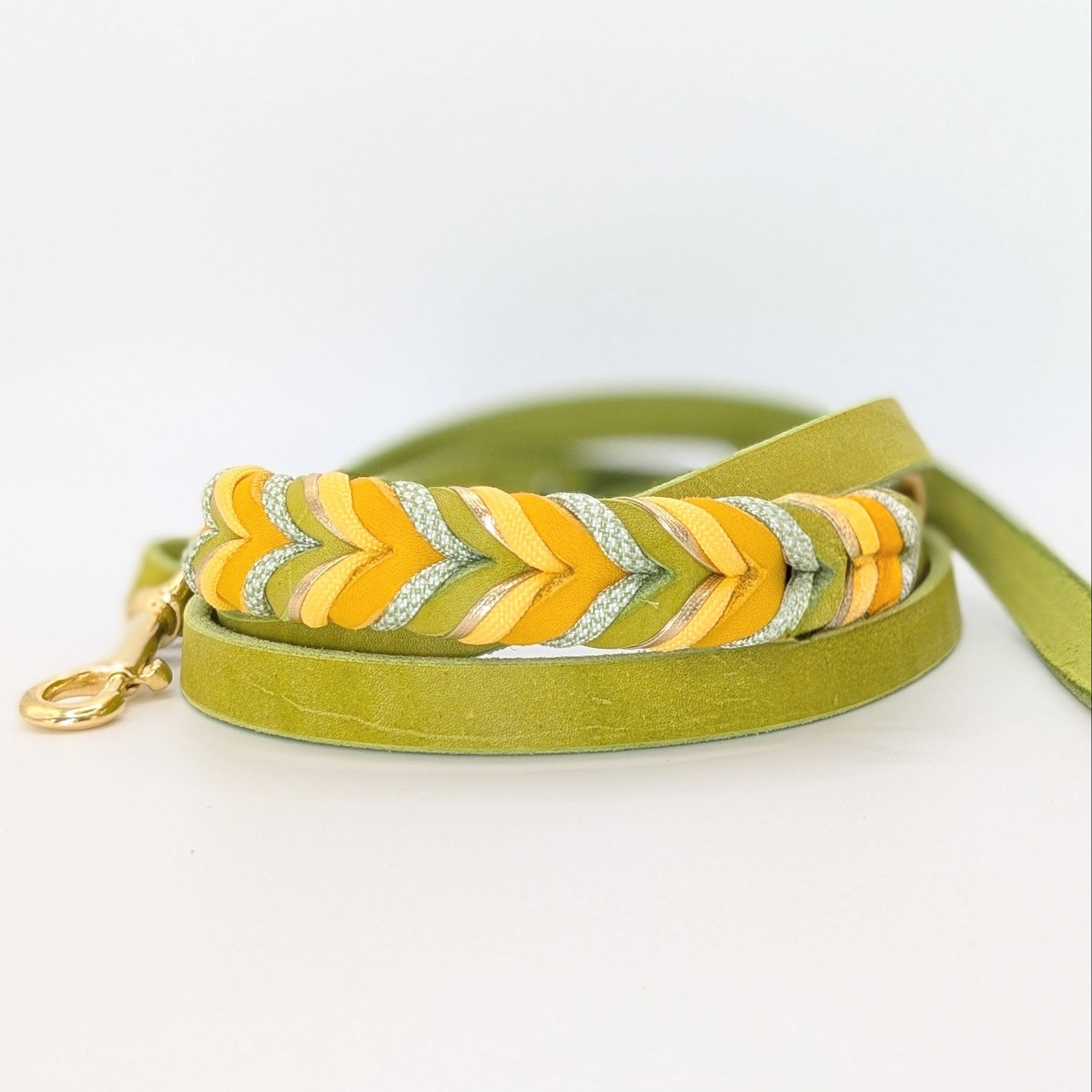 Leder Hundeleine Bright aus Leder im frühlingshaften Design – handgemacht von LucyLu Design®