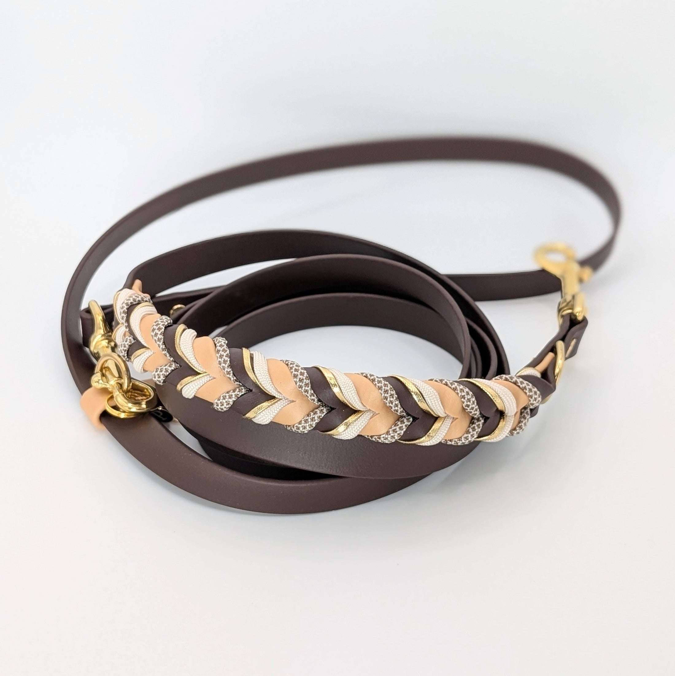 BioThane Hundeleine Mocha Cream – handgefertigt