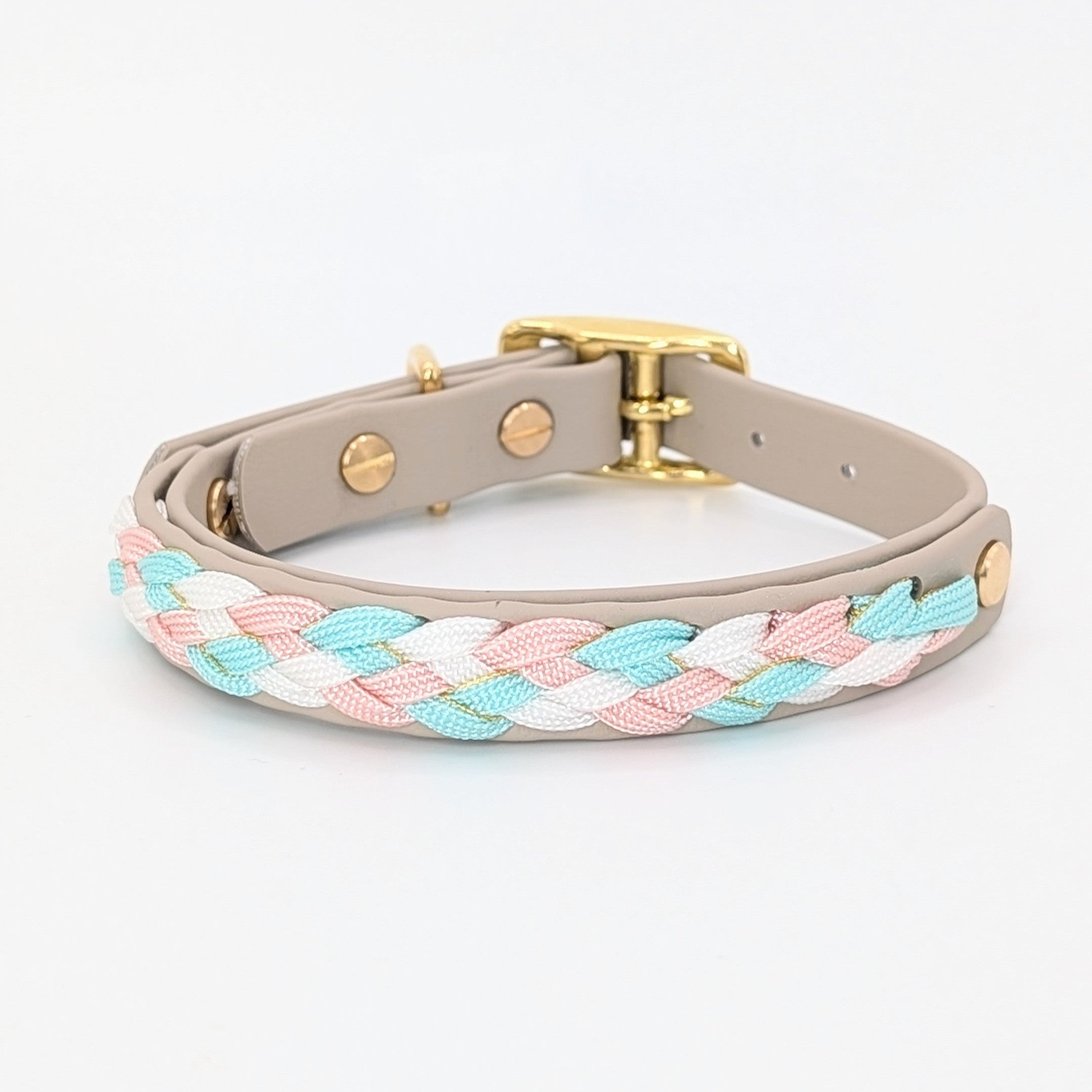 Calma Silk Hundehalsband mit geflochtenem Detail aus Paracord, handgemacht