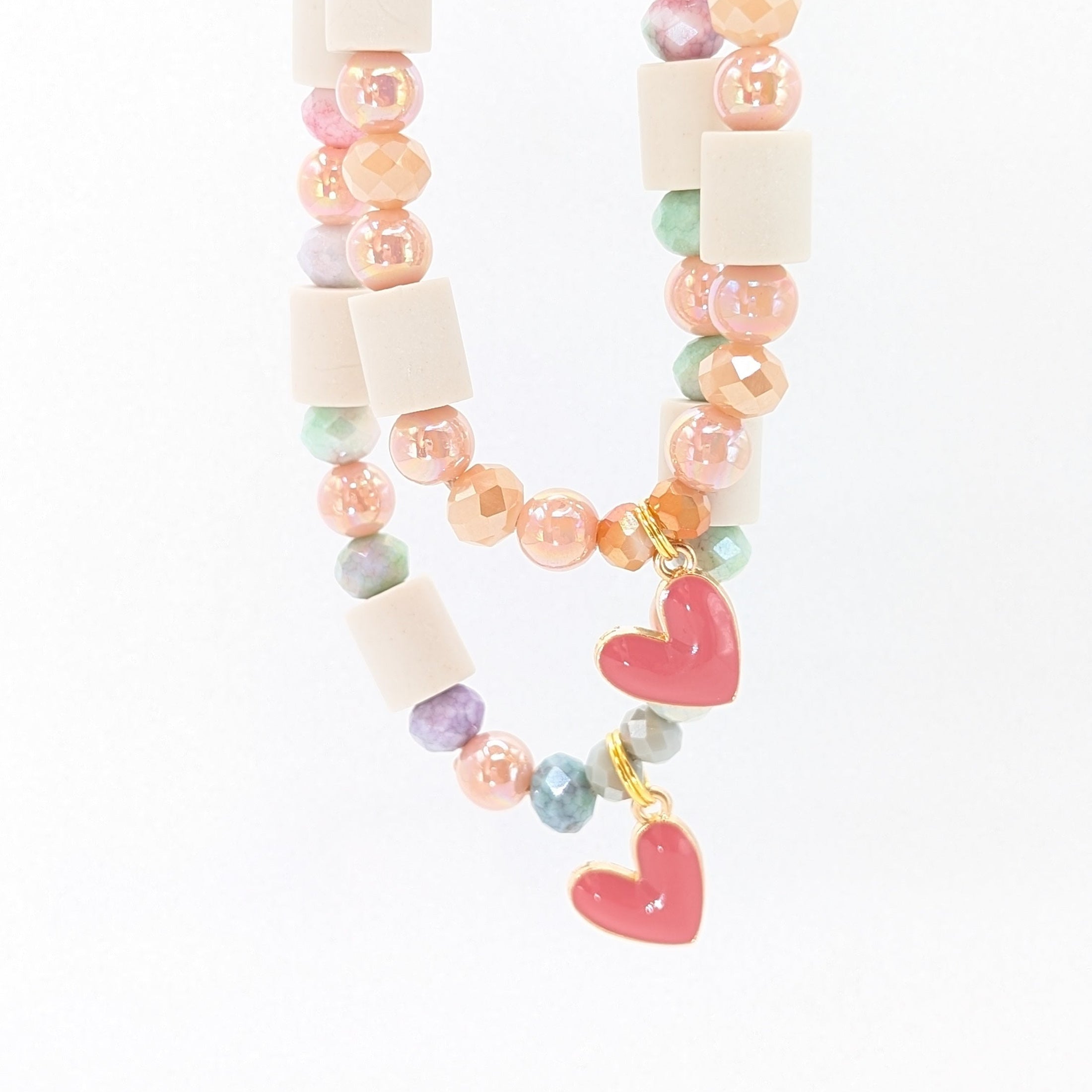 EM-Kette aus Facettenperlen mit Herzanhänger zum Valentinstag