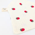 Bild in Galerie-Betrachter laden, Musselin-Bandana Strawberry Dots mit kleinen Erdbeeren und feinen Punkten auf hellem Hintergrund von LucyLu Design®
