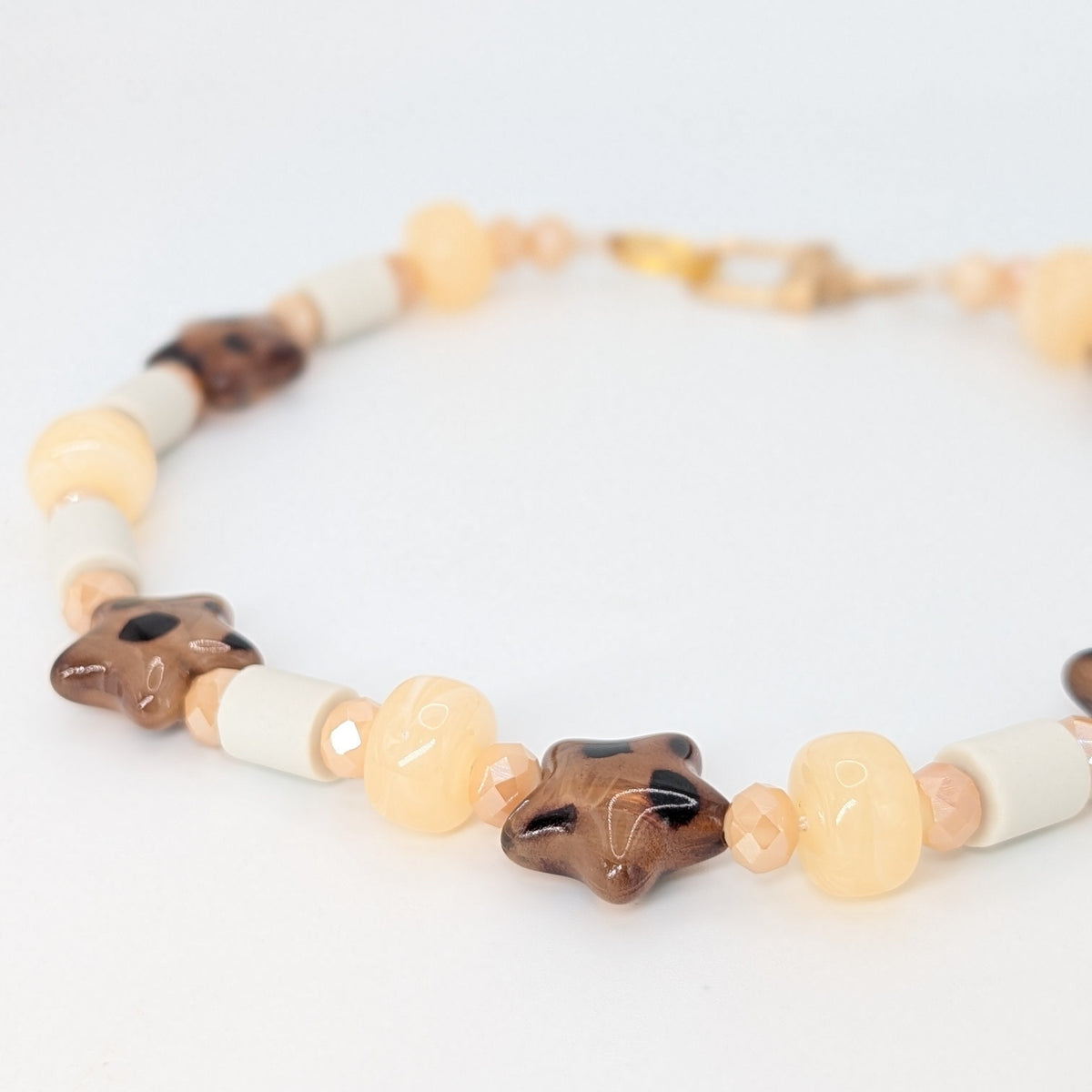 EM-Kette Hund, EM-Halskette Hund, Facettenperlen, Leo Muster, Sterne, Hundeschmuck, LucyLu Design