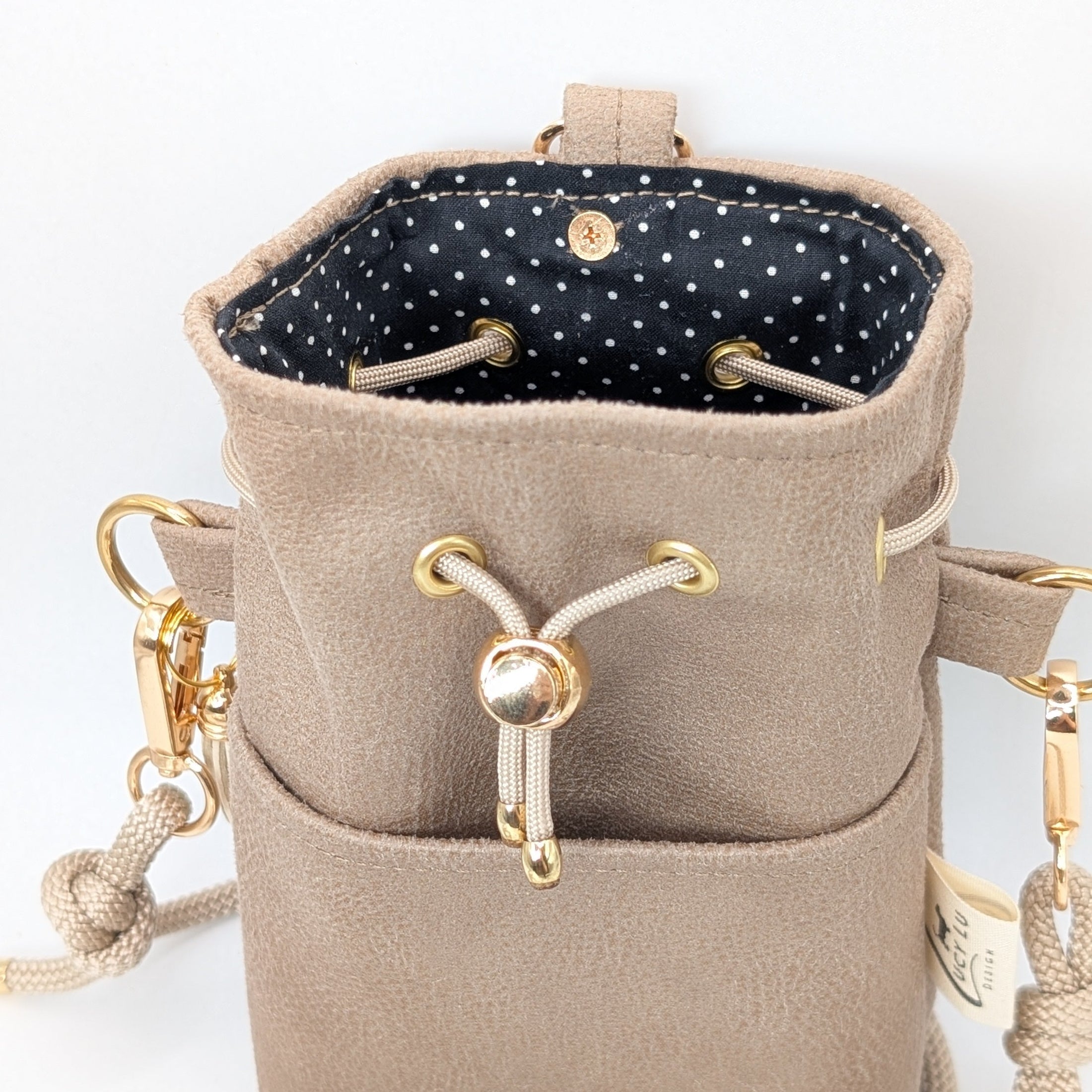 Snack Bag Belle Innenansicht mit gepunktetem Futter