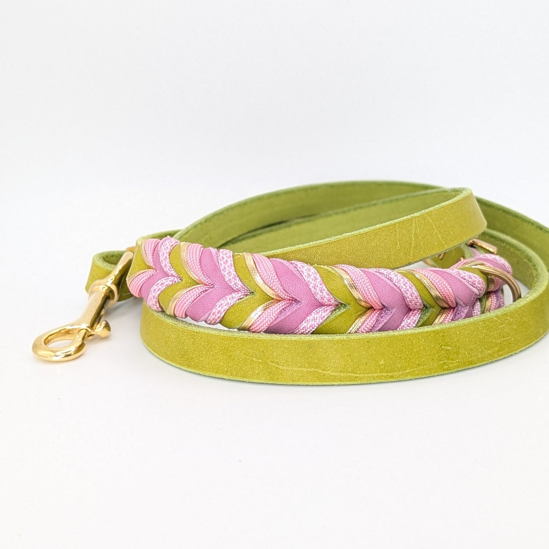 Leder Hundeleine Bloom aus Leder in frischer Frühlingsfarbwelt – handgemacht von LucyLu Design®