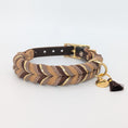 Bild in Galerie-Betrachter laden, Lederhalsband Nougat aus Leder & Paracord – handgemacht von LucyLu Design®

