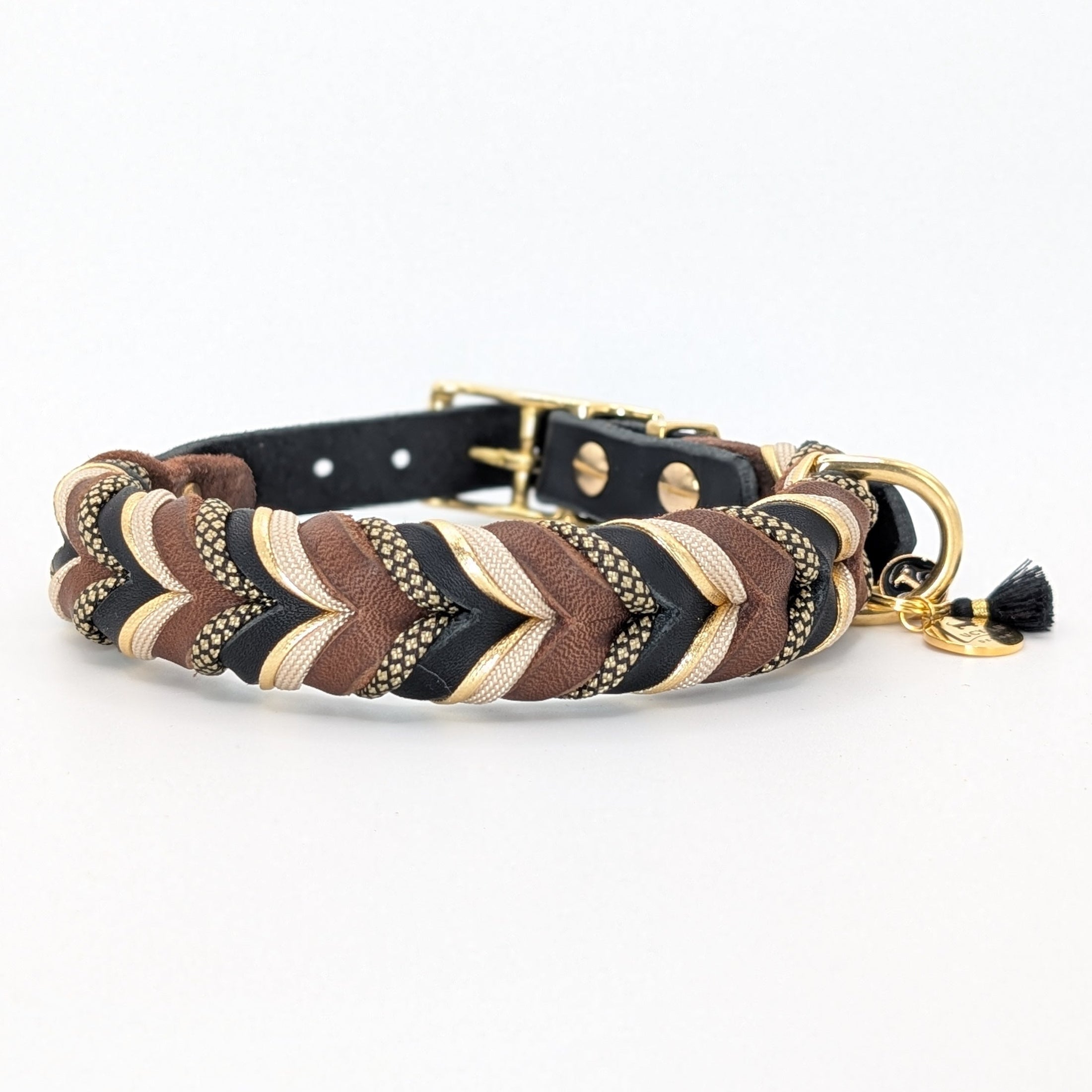 Lederhalsband Toni in Naturtönen – handgemacht von LucyLu Design®