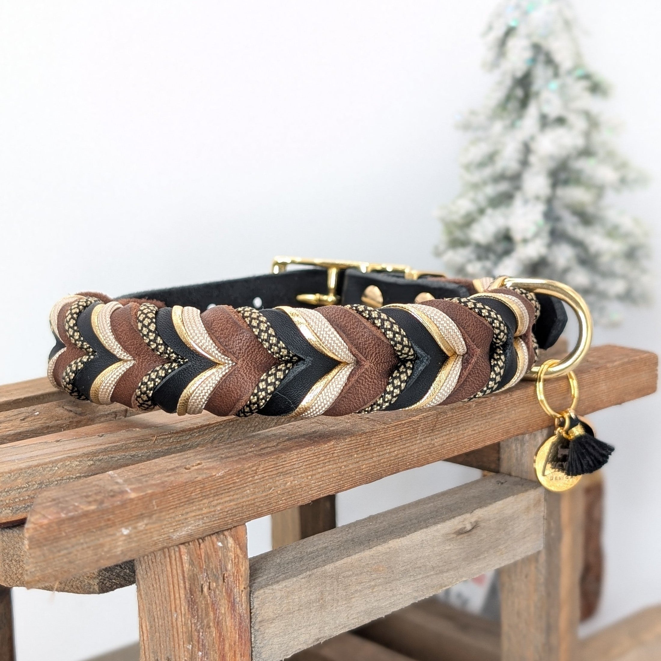 Lederhalsband Toni in Naturtönen – handgemacht von LucyLu Design®