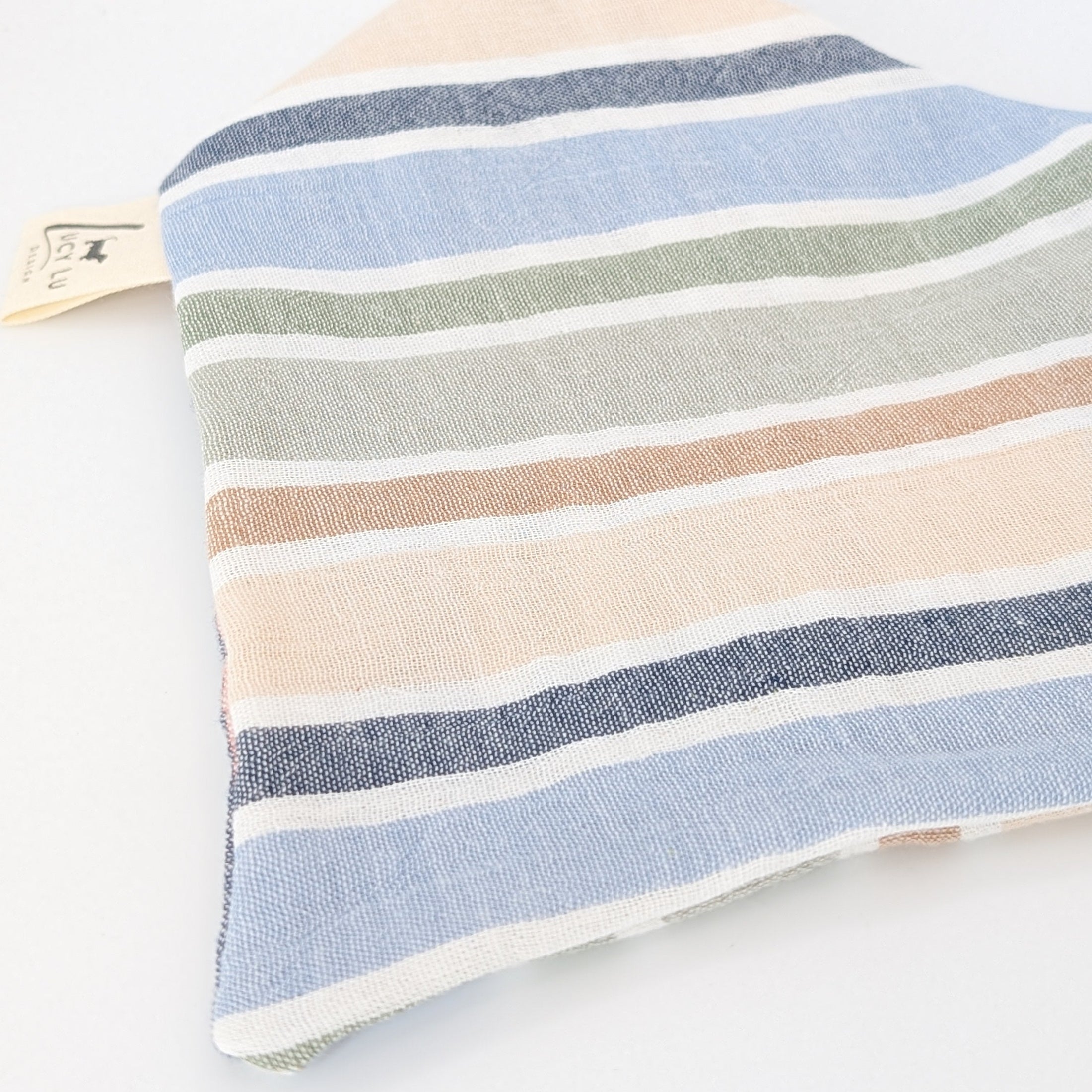 Musselin-Bandana Stripes mit unterschiedlich breiten Streifen in Blau, Grün, Beige und Weiß von LucyLu Design®
