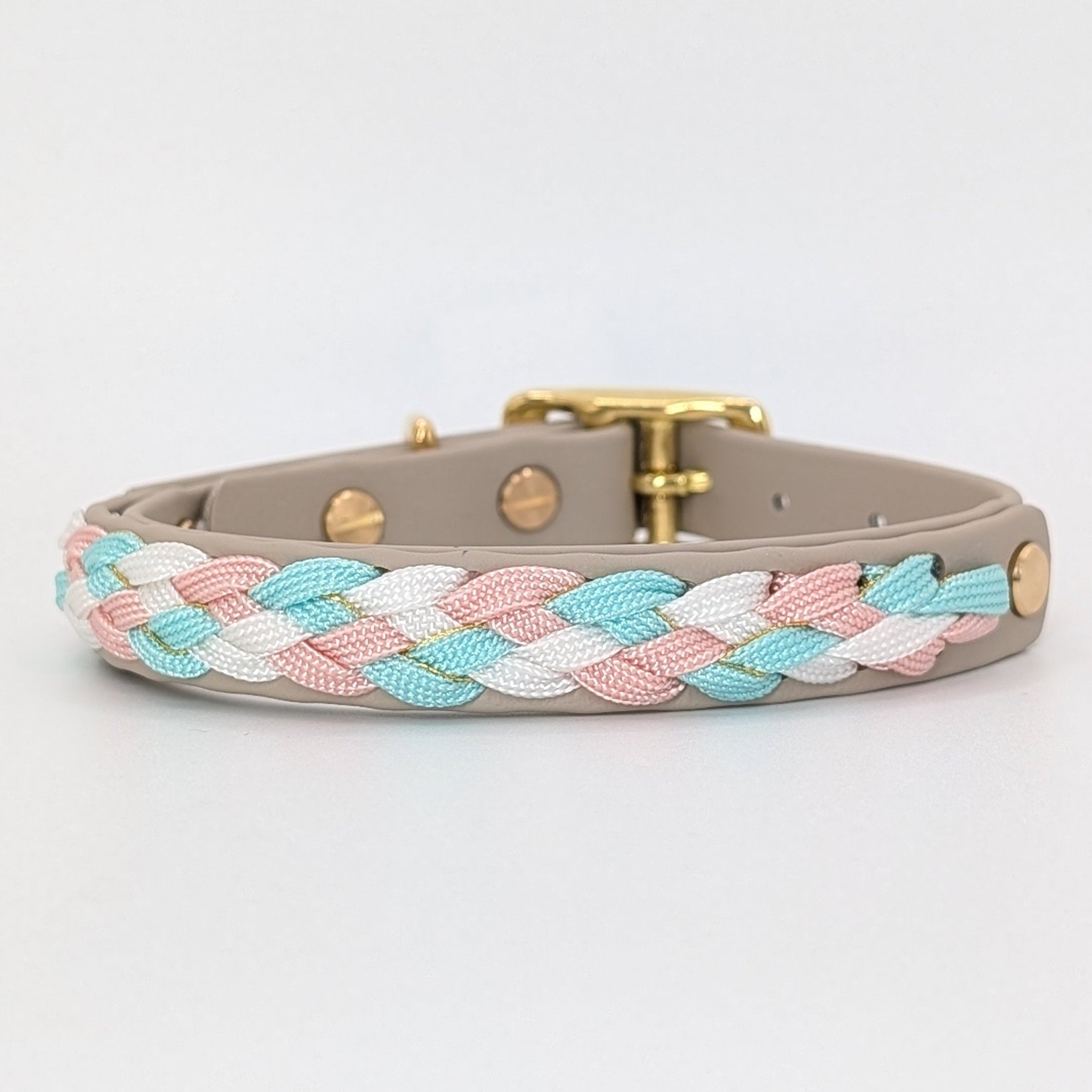 Calma Silk Hundehalsband mit geflochtenem Detail aus Paracord, handgemacht