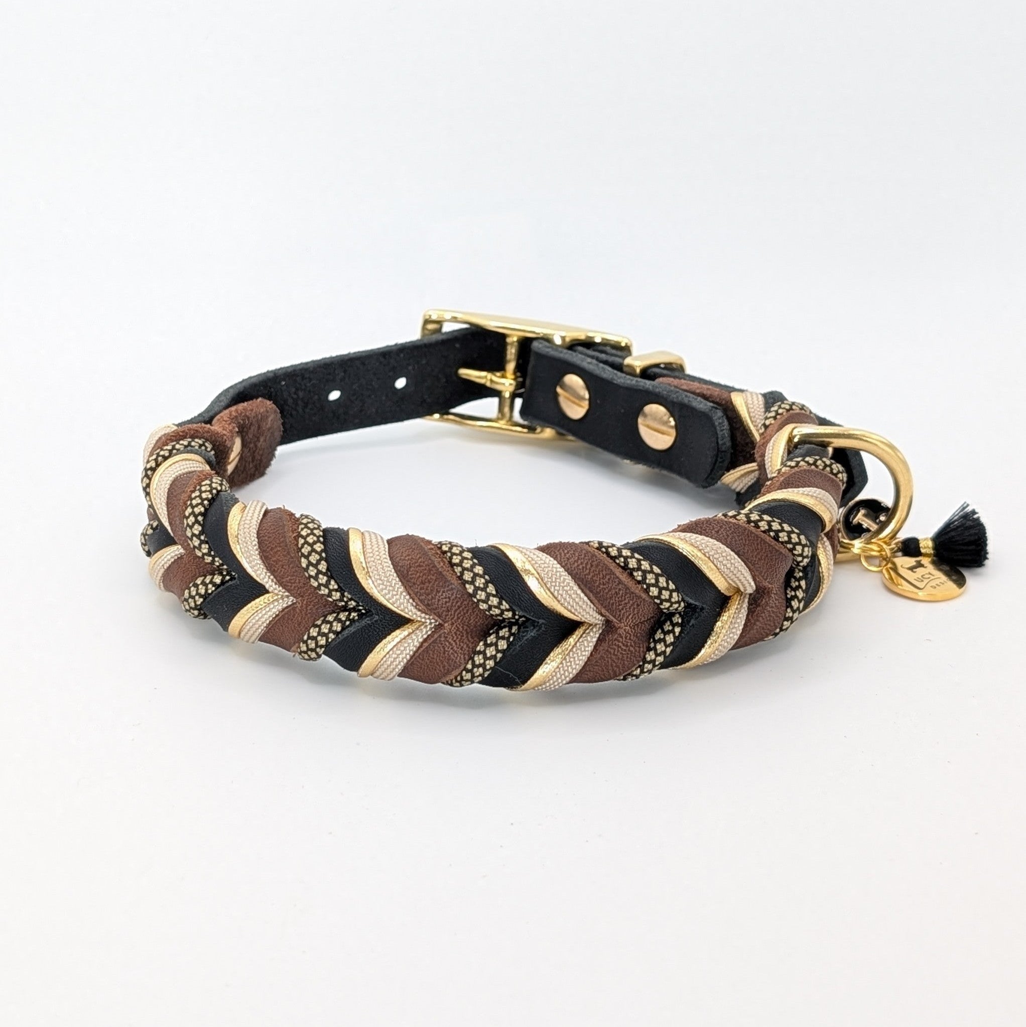 Lederhalsband Toni in Naturtönen – handgemacht von LucyLu Design®